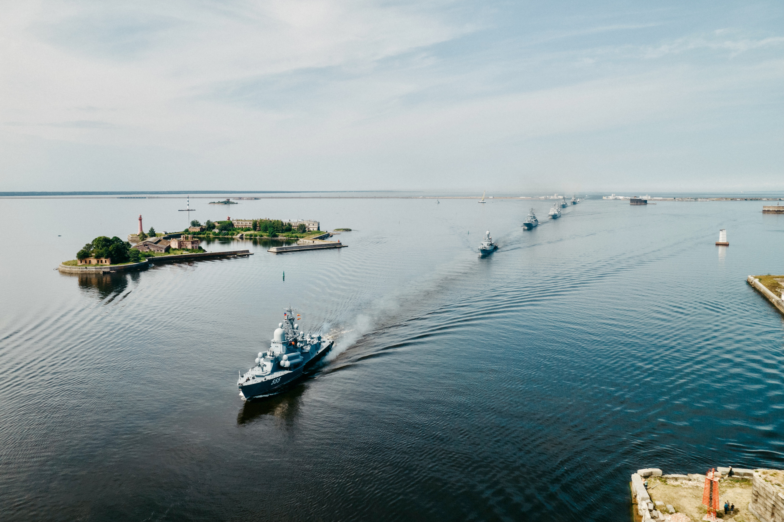 Кронштадт праздник города. ВМФ Кронштадт 2023. Кронштадт, Главная база Балтийского флота. Праздник Кронштадт 18. С днём Балтийского флота Кронштадт.